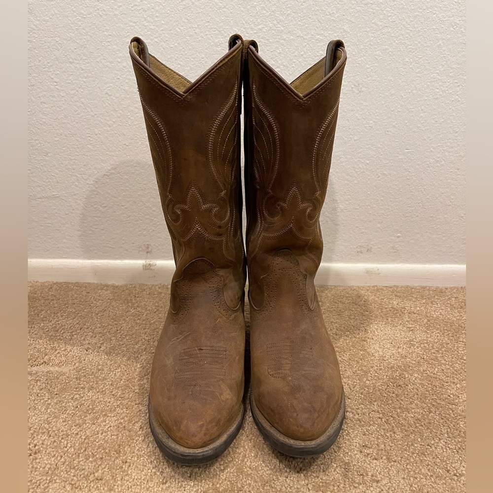 Shyanne Round Toe Boots
